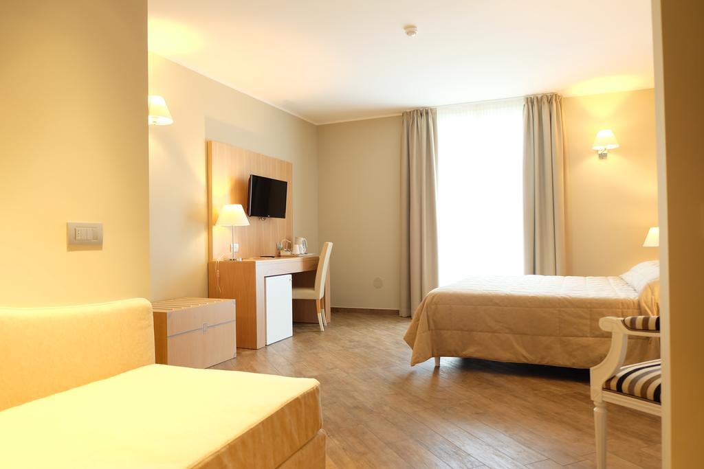 Hotel Monteverde Acqui Terme Luaran gambar